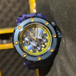 Invicta Subaqua 34264 – 52 mm Blue Label Quartz Chronograph Watch